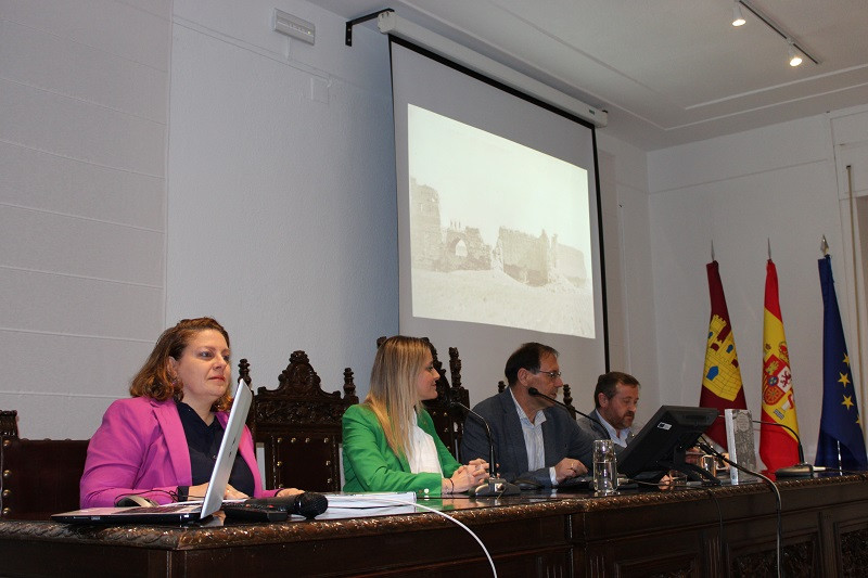 260225 VA LIBRO UNED