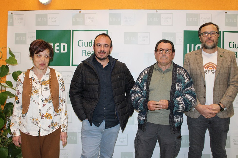 270225 VA CONFERENCIAS ORISOS UNED