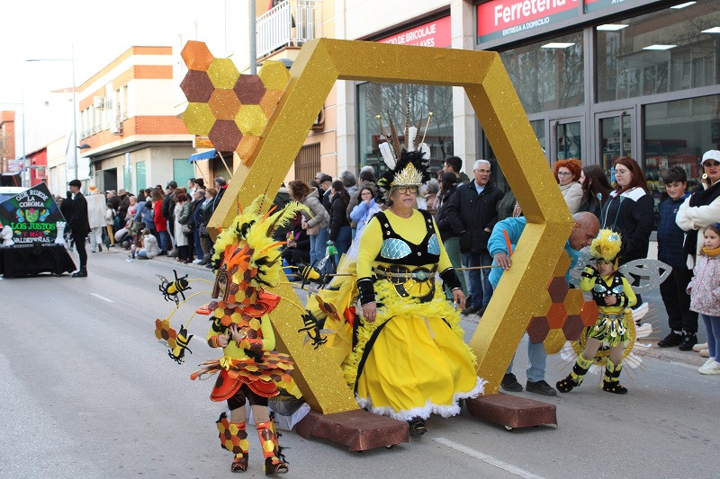 DESFILE CARROZAS 3