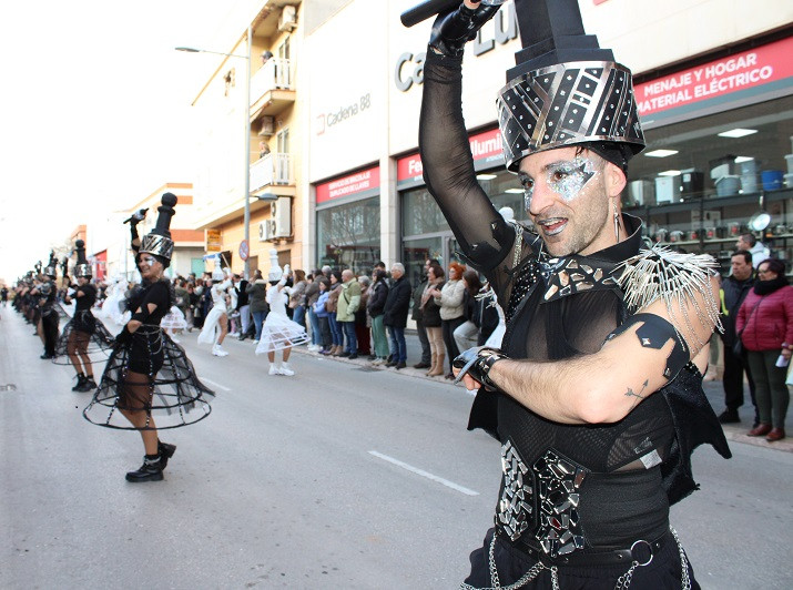 DESFILE CARROZAS 5