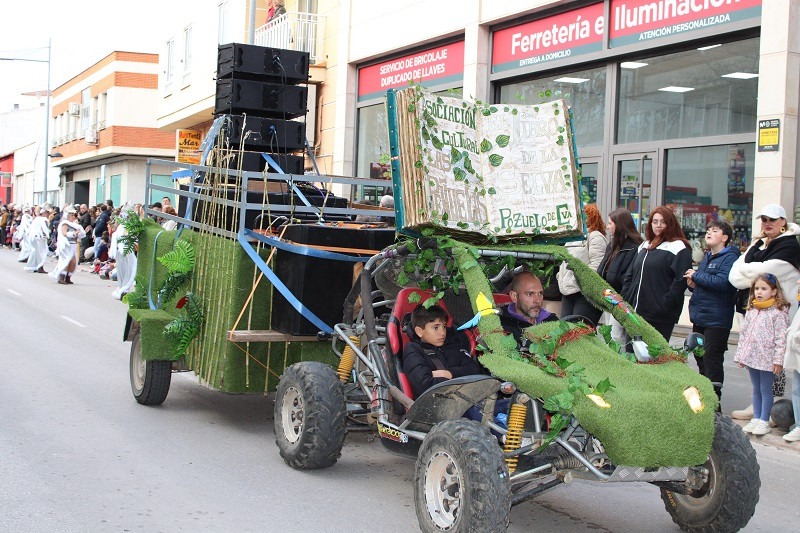 DESFILE CARROZAS 43