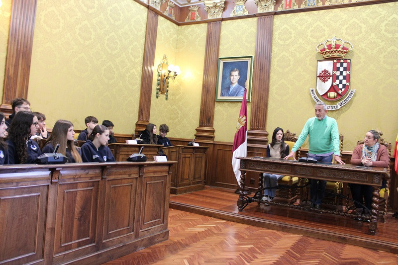 110325 VA INTERCAMBIO 1