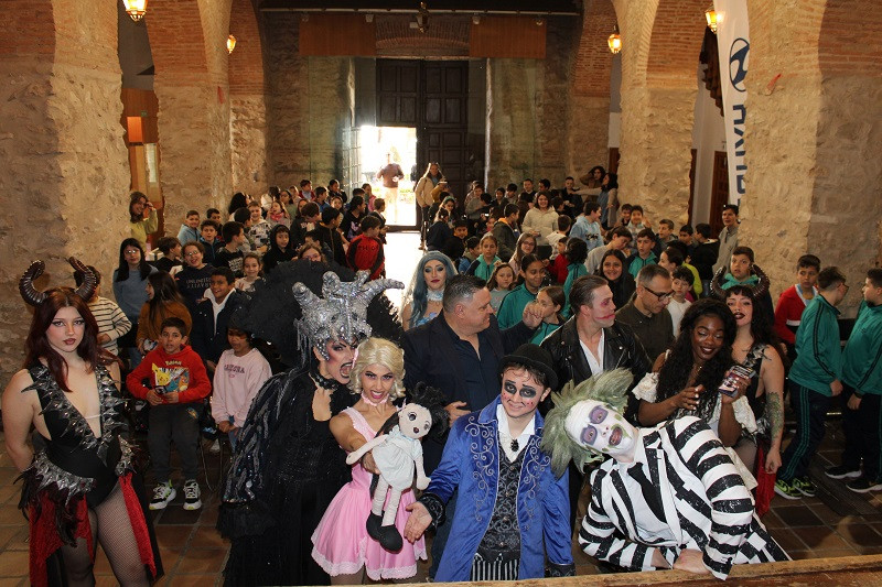 270325 VA EL CIRCO ENCANTADO 1