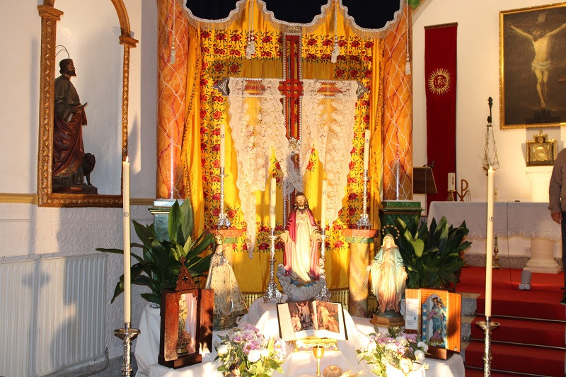 020525 VA CRUZ MAYO HERMANDAD JESUS ORANDO EN EL HUERTO 1