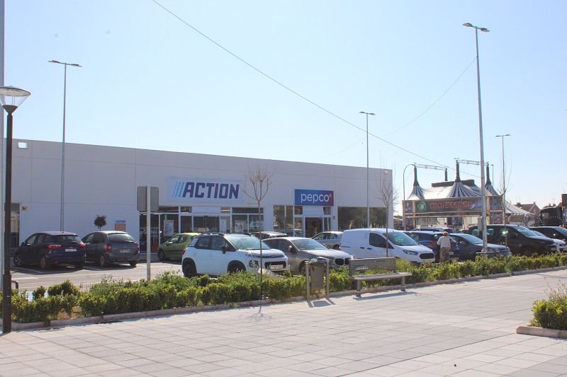 280325 VA CENTRO COMERCIAL ABIERTO 3