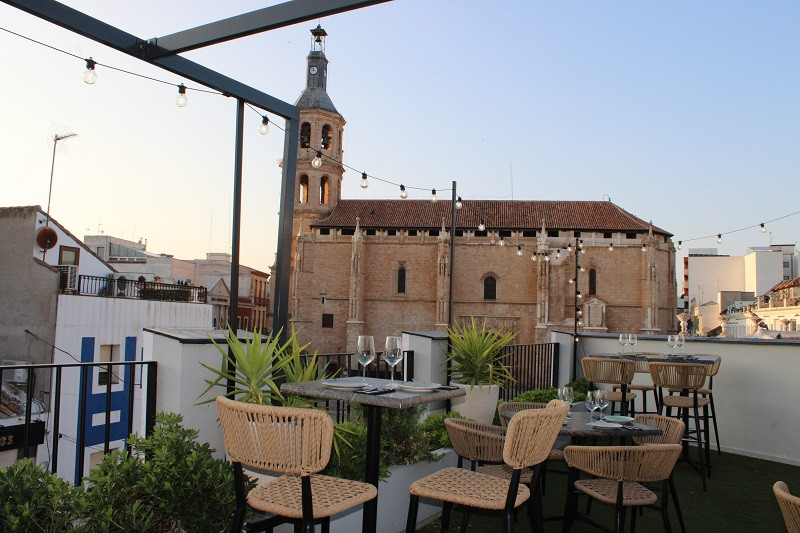 LA PIZZERIA THE ROOFTOP 3