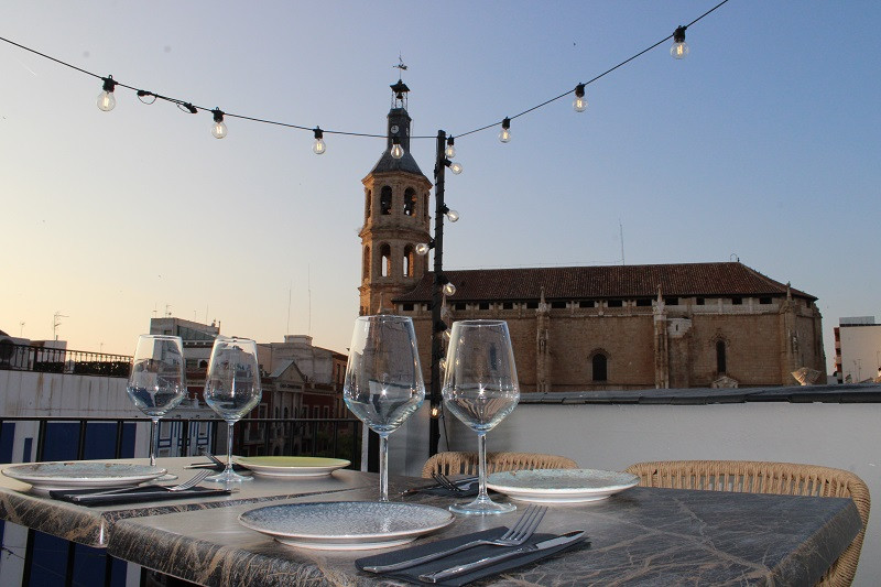 LA PIZZERIA THE ROOFTOP 6