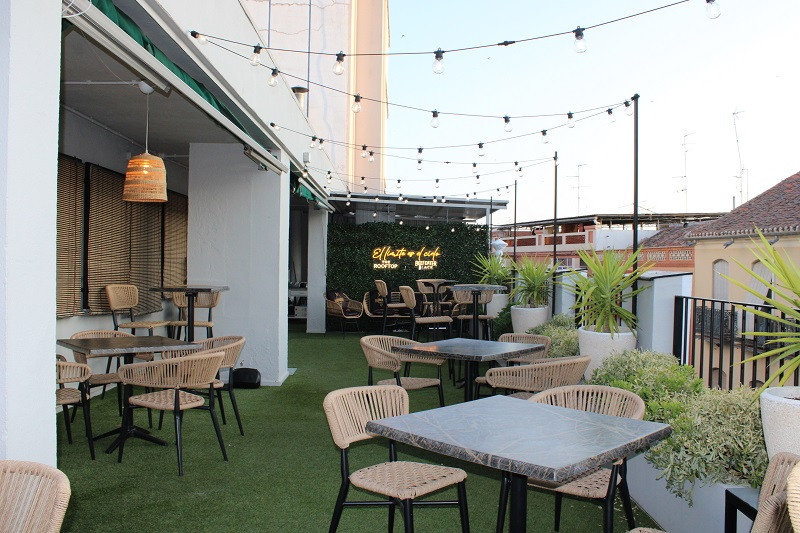 LA PIZZERIA THE ROOFTOP 10