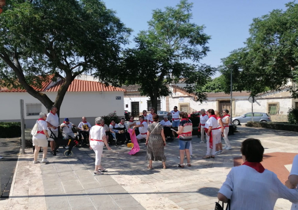 SAN FERMIN LUCERO