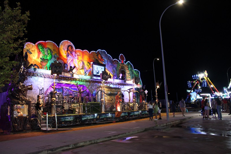 310725 VA INAUG FERIA 21