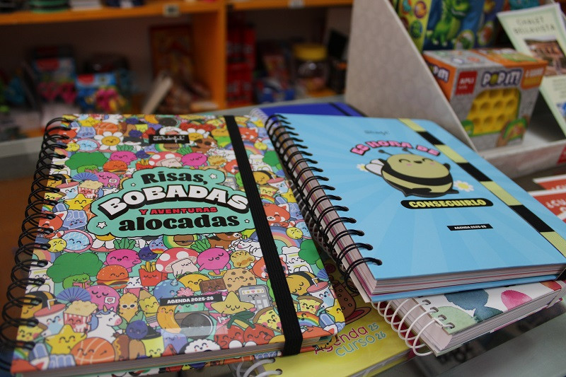 060825 VA LIBRERIA JUAN ALCAIDE 12