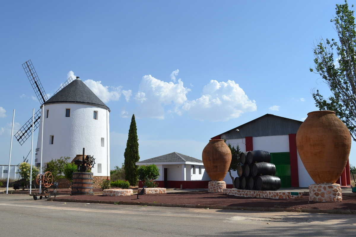 Exterior Bodega   2