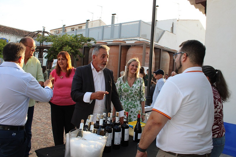 TUNEL DEL VINO 3