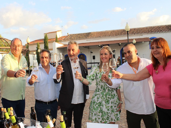 TUNEL DEL VINO 8